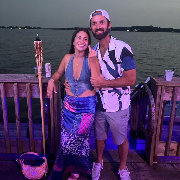 Meet your Posher, Ashley - Picture 1 of 1